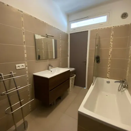 Casamea - 2 Chambres, Proche Hopital, Wifi, Clim Apartment