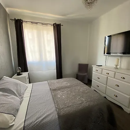 Casamea - 2 Chambres, Proche Hopital, Wifi, Clim Apartment